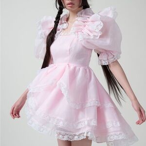 NWT Selkie - Duchess Sugarfrill Dress (small) 🌸💕